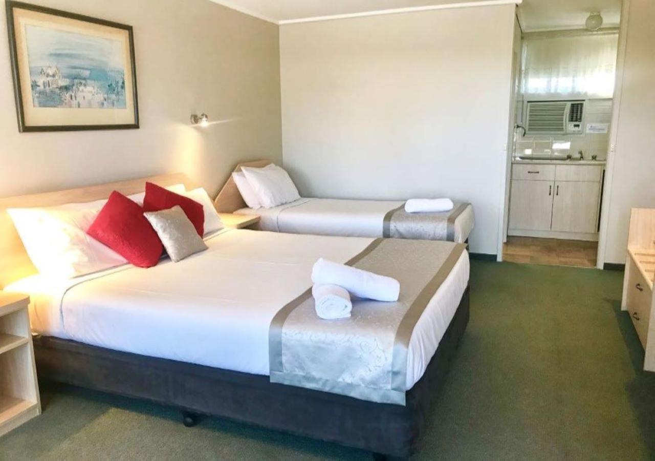Burwood East Motel Экстерьер фото