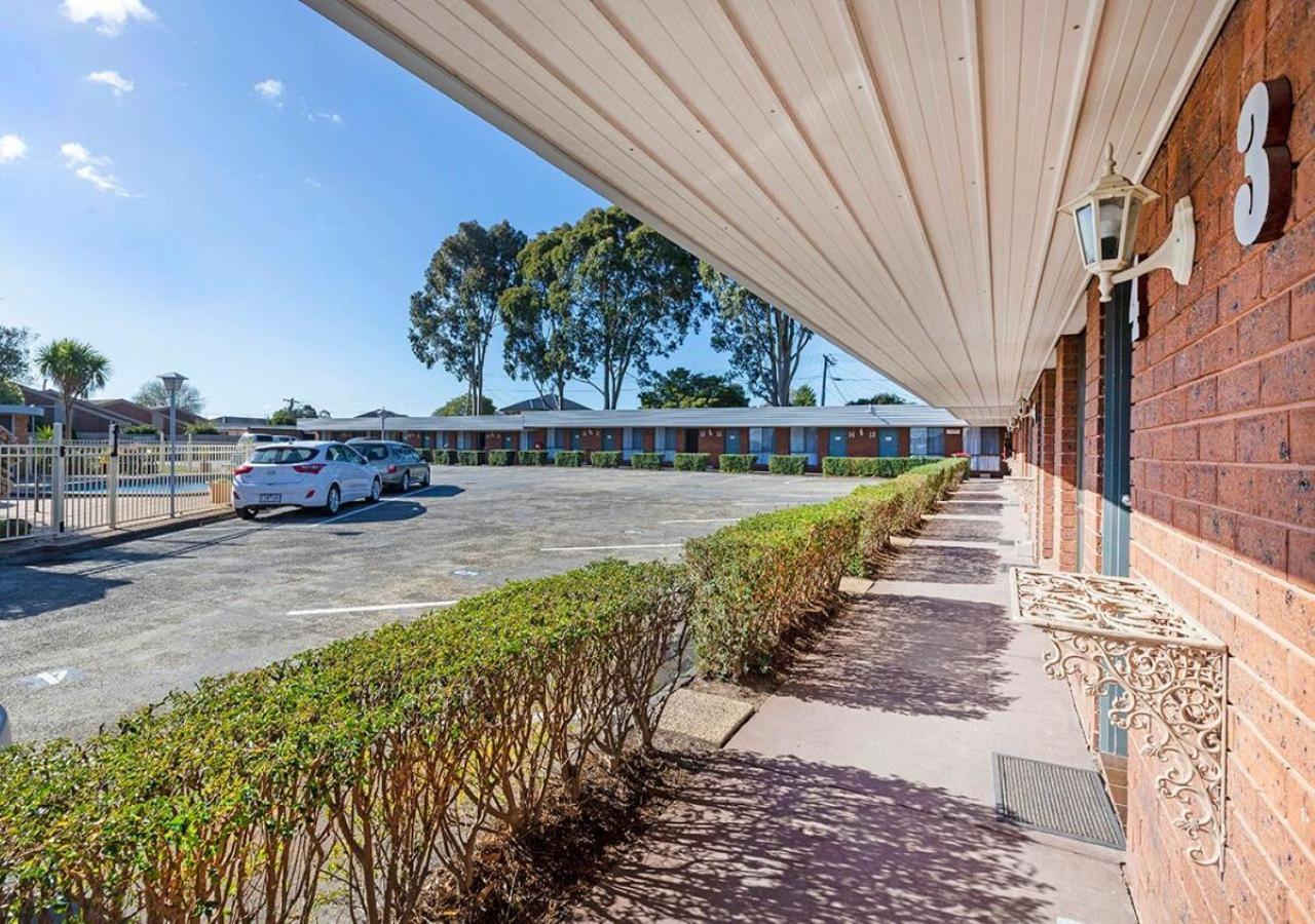 Burwood East Motel Экстерьер фото