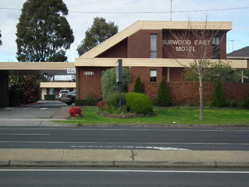 Burwood East Motel Экстерьер фото
